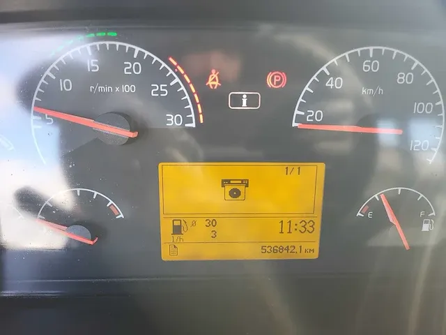 2006 volvo fm 300 vrachtwagen - afbeelding 16 van  35