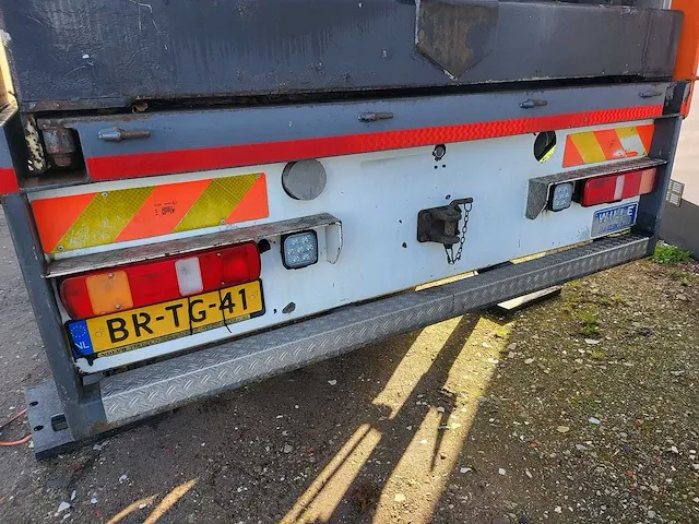 2006 volvo fm 300 vrachtwagen - afbeelding 25 van  35