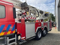 2006 volvo fm/fh 6x2 l 8.0 hoogwerker vrachtwagen - afbeelding 34 van  39