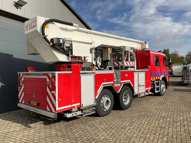 2006 volvo fm/fh 6x2 l 8.0 hoogwerker vrachtwagen - afbeelding 36 van  39