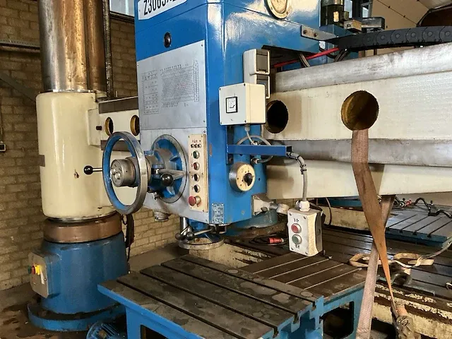 2006 xiangshan z3063x20a radiaalboormachine - afbeelding 13 van  17