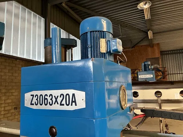 2006 xiangshan z3063x20a radiaalboormachine - afbeelding 17 van  17