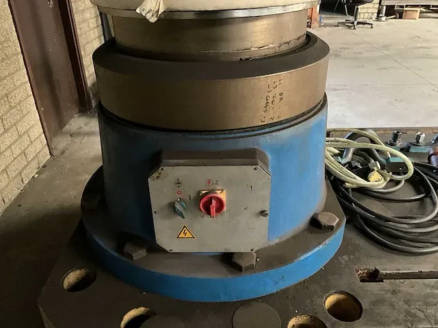 2006 xiangshan z3080x25 radiaalboormachine - afbeelding 2 van  17