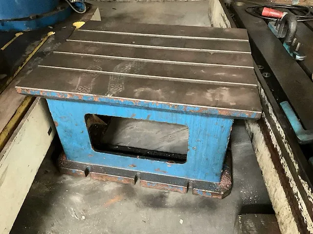 2006 xiangshan z3080x25 radiaalboormachine - afbeelding 4 van  16