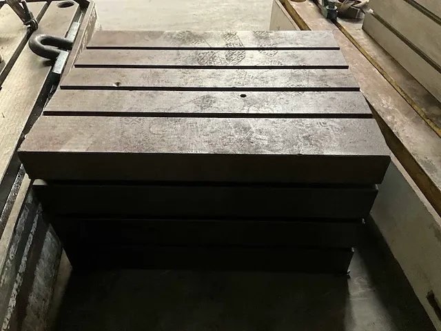 2006 xiangshan z3080x25 radiaalboormachine - afbeelding 8 van  16