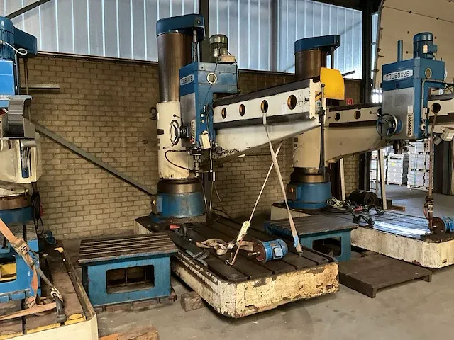 2006 xiangshan z3080x25 radiaalboormachine - afbeelding 10 van  16