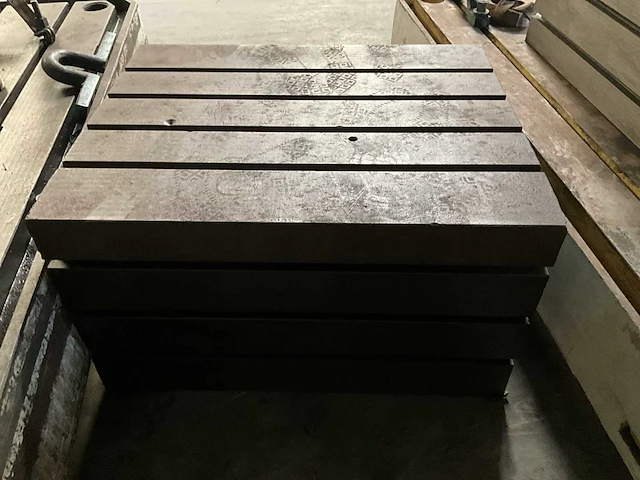 2006 xiangshan z3080x25 radiaalboormachine - afbeelding 8 van  16