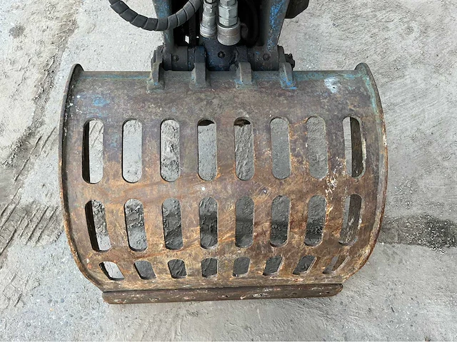 2006 zijtveld hydraulische sorteergrijper met draaikrans - afbeelding 7 van  8