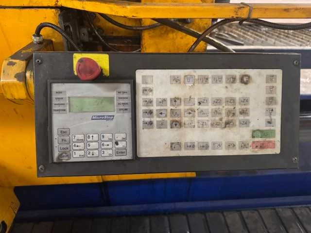 2007 - mg12001.35ggprb - microstep cnc 3d plasma autogeen boor en tap machine - afbeelding 4 van  29