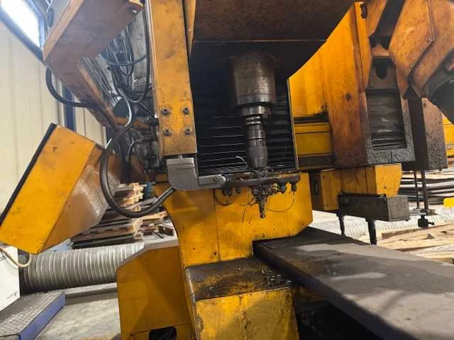 2007 - mg12001.35ggprb - microstep cnc 3d plasma autogeen boor en tap machine - afbeelding 7 van  29