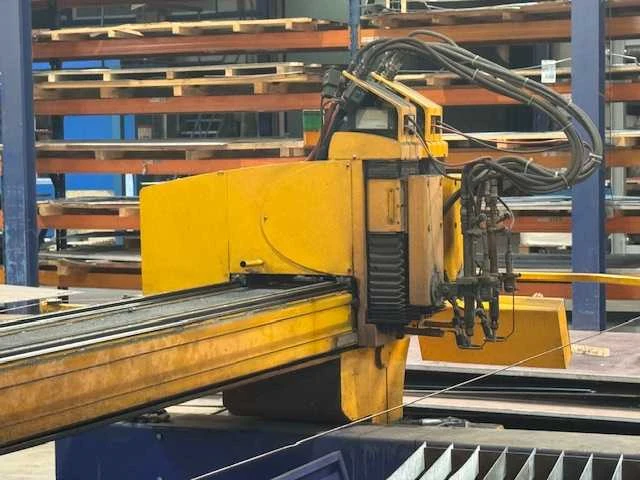 2007 - mg12001.35ggprb - microstep cnc 3d plasma autogeen boor en tap machine - afbeelding 9 van  29