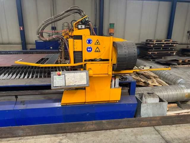 2007 - mg12001.35ggprb - microstep cnc 3d plasma autogeen boor en tap machine - afbeelding 13 van  29