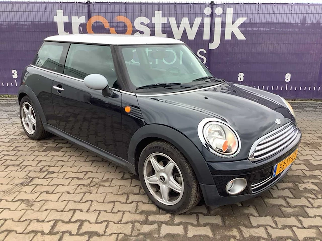 2007 - mini - 1.6 cooper chili - personenauto - afbeelding 4 van  11