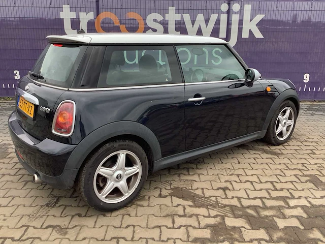 2007 - mini - 1.6 cooper chili - personenauto - afbeelding 6 van  11