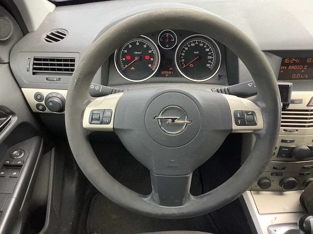 2007 - opel - astra wagon - 1.6 temptation - personenauto - afbeelding 14 van  15