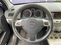 2007 - opel - astra wagon - 1.6 temptation - personenauto - afbeelding 13 van  14