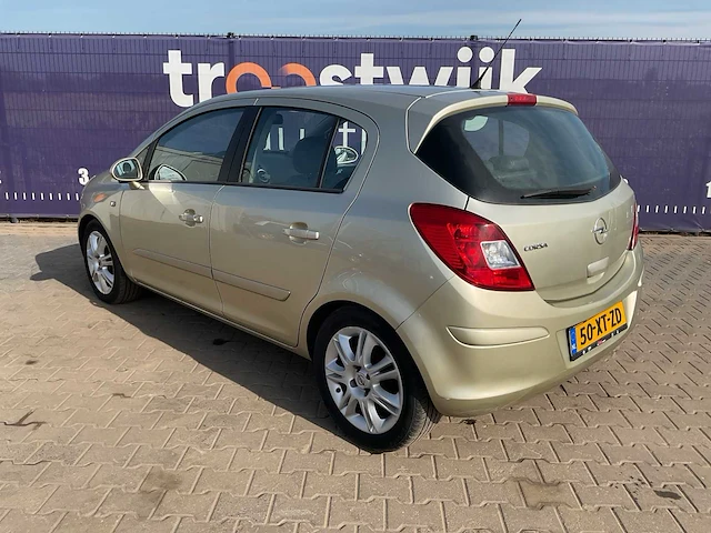 2007 - opel - corsa - 1.2-16v cosmo - personenauto - afbeelding 8 van  14