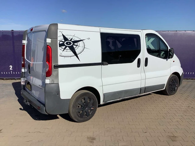 2007 - opel - vivaro-2 2.0cdti/66kw-e4 2.7t l1h1 camper/kampeerwagen - afbeelding 11 van  16