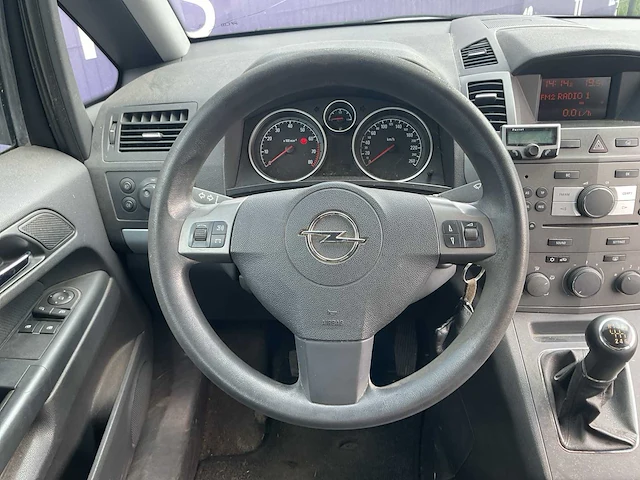 2007 - opel - zafira - 2.2 temptation - personenauto - afbeelding 2 van  16