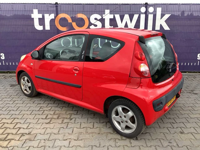 2007 - peugeot - 107 - 1.0-12v xs urban m. - personenauto - afbeelding 6 van  12