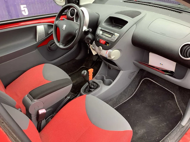 2007 - peugeot - 107 - 1.0-12v xs urban m. - personenauto - afbeelding 8 van  12