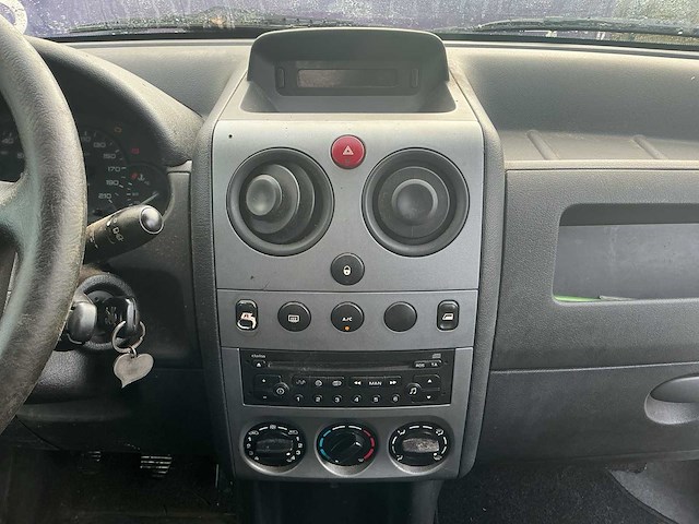 2007 - peugeot - partner - 170c 1.6 hdi - bedrijfswagen - afbeelding 8 van  13