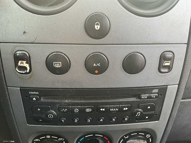 2007 - peugeot - partner - 170c 1.6 hdi - bedrijfswagen - afbeelding 9 van  13