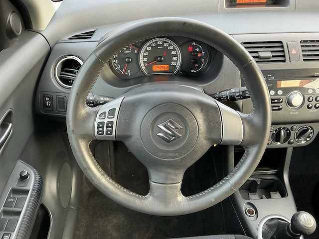 2007 - suzuki - swift - 1.3 ga - personenauto - afbeelding 13 van  13