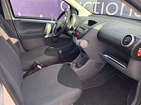 2007 - toyota - aygo - 1.0-12v - personenauto - afbeelding 8 van  12