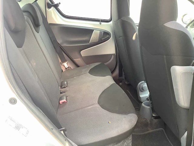 2007 - toyota - aygo - 1.0-12v - personenauto - afbeelding 9 van  12