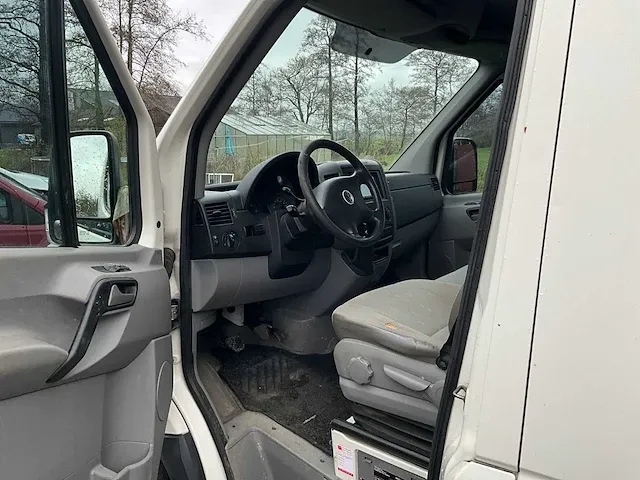 2007 - volkswagen - crafter 2,5 tdi l2 h2 - bedrijfswagen - afbeelding 17 van  18