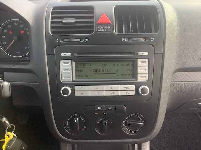 2007 - volkswagen - golf - 1.4 trendline - personenauto - afbeelding 11 van  12