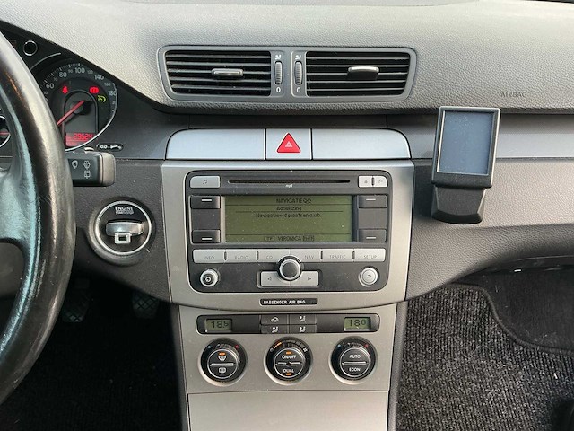 2007 - volkswagen - passat variant - 2.0 fsi comfortl.bns - personenauto - afbeelding 11 van  12
