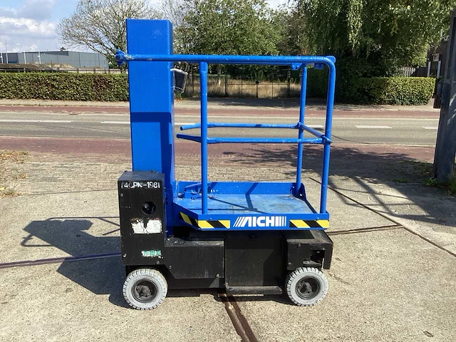 2007 aichi sv04b hoogwerker - afbeelding 2 van  6