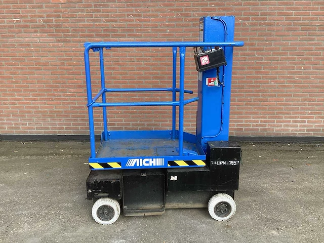2007 aichi sv04b hoogwerker - afbeelding 2 van  6