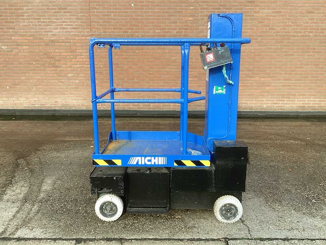 2007 aichi sv04b hoogwerker - afbeelding 2 van  6