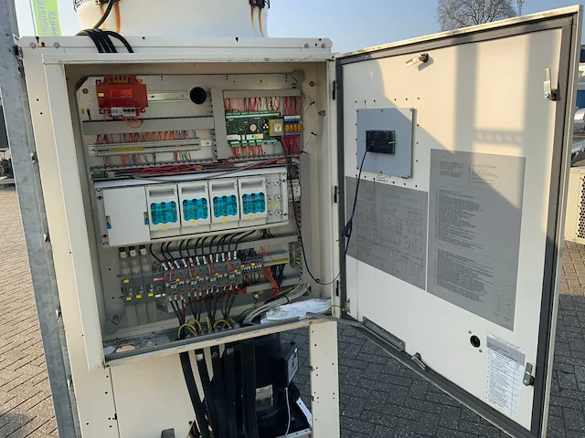 2007 airwell vlsa 904 chiller - afbeelding 6 van  7