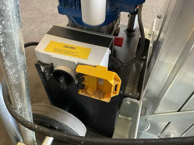 2007 alp-lift lh 400 kanaallift - afbeelding 5 van  7