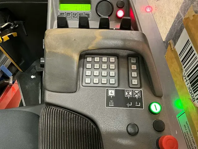 2007 atlet uns200dtfvre630 reach truck - afbeelding 14 van  14