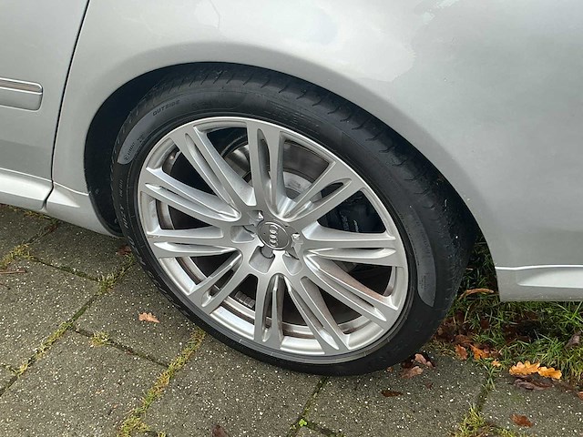 2007 audi s8 v10 personenauto 08-khg-2 - afbeelding 24 van  69