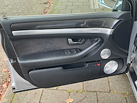 2007 audi s8 v10 personenauto 08-khg-2 - afbeelding 29 van  69