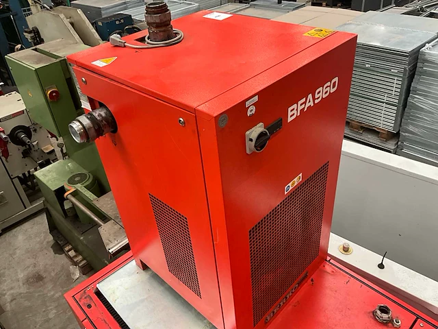 2007 berko br80 10 air schroefcompressor - afbeelding 10 van  10