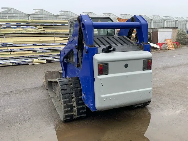 2007 bobcat t300 rups schranklader - afbeelding 8 van  12