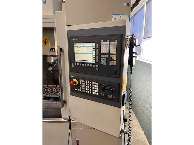 2007 bridgeport xv 710 cnc universeel machinecentrum - afbeelding 15 van  19