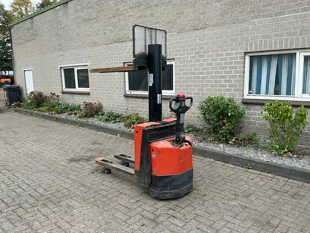 2007 bt swe080l stapelaar - afbeelding 17 van  22