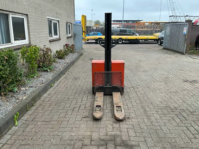 2007 bt swe080l stapelaar - afbeelding 19 van  22