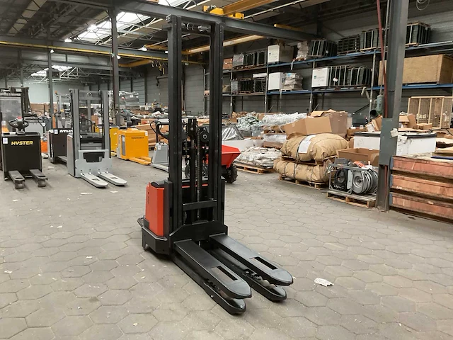 2007 bt swe120l stapelaar - afbeelding 2 van  8