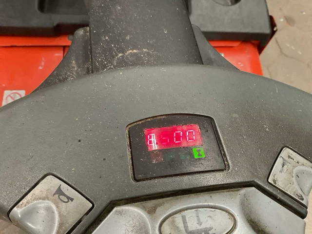 2007 bt swe120l stapelaar - afbeelding 8 van  8