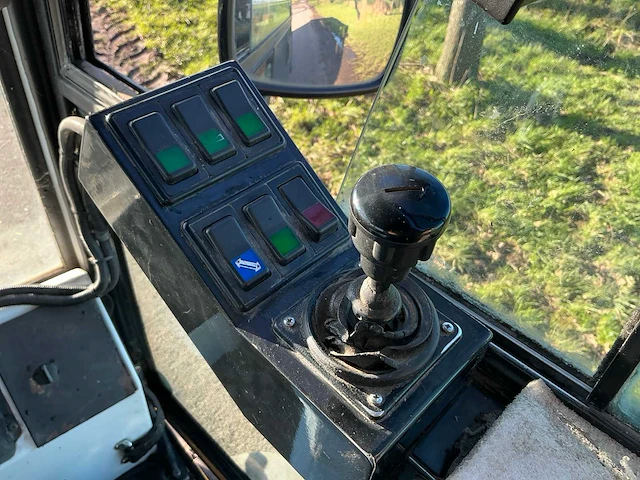 2007 bucher citycat 5000 straatveegmachine - afbeelding 32 van  47