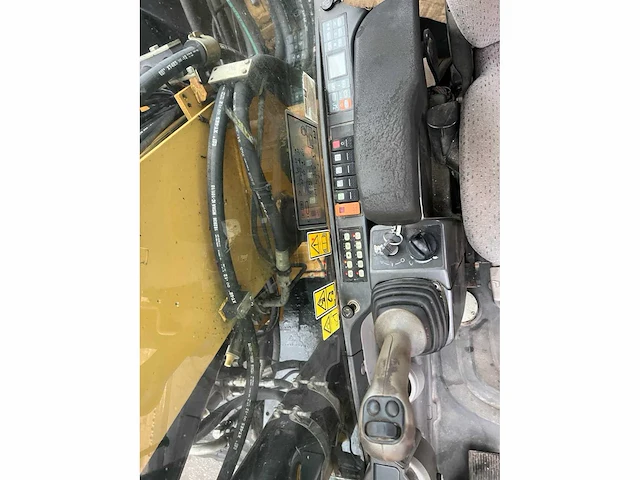 2007 caterpillar m316d banden graafmachine - afbeelding 7 van  21